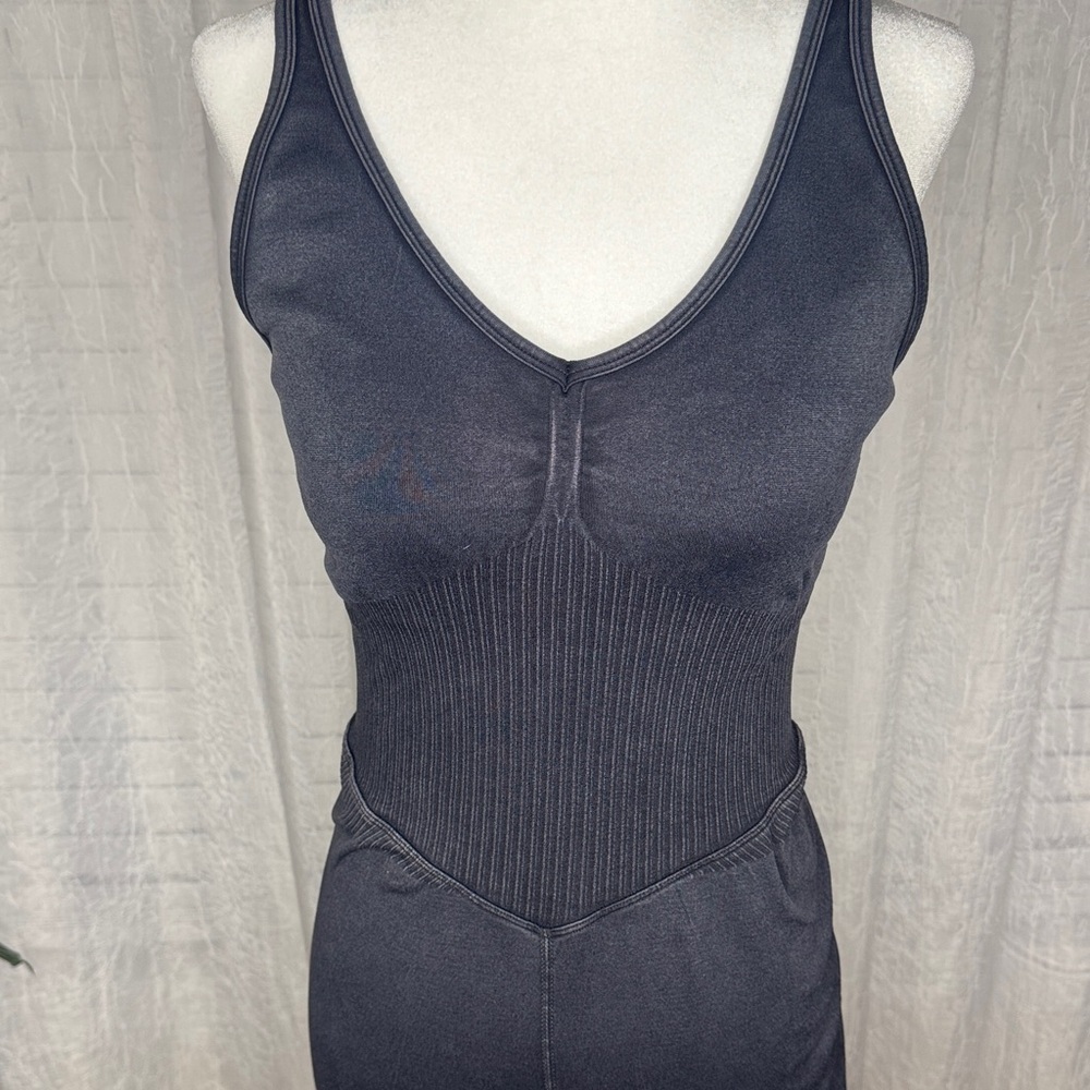 JoyLab Black Ribbed Bodysuit - Picture 4 of 6